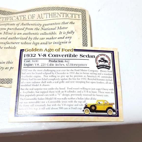 VINTAGE 1932 V-8 Convertible Sedan - Picture 5 of 5